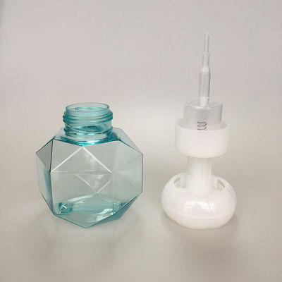 Botella de bomba de espuma de impresión de pantalla adecuada para productos para el cuidado de la piel con opciones de logotipo de impresión de seda que proporciona un embalaje elegante