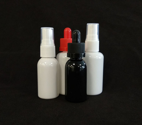 Botellas redondas de spray de PET Diseño transparente duradero Varias opciones de capacidad