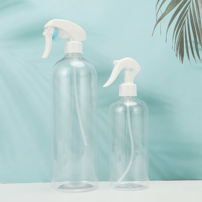 Botellas redondas de loción de plástico transparente con etiquetado de la superficie de manipulación adecuado para el cuidado de la piel y el embalaje de productos de belleza