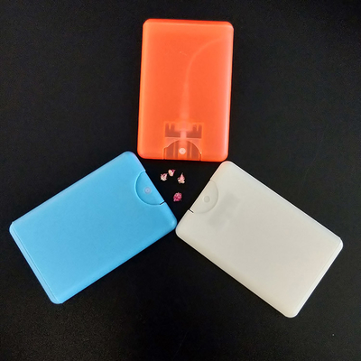 Botellas redondas brillantes de loción PET con tapa/collar electroplacado UV para el cuidado de la piel líquida