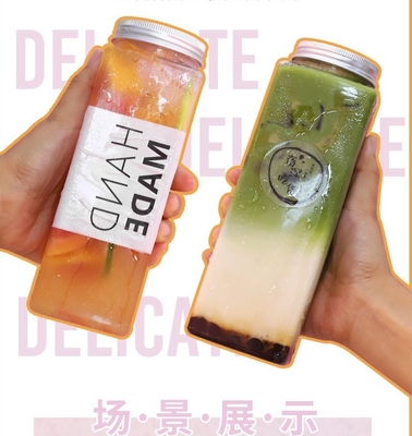 Botellas de plástico personalizadas para bebidas con tornillo en los grifos y tapas