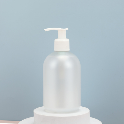 Botella de bomba PET de seda filtrada para la distribución de cosméticos ecológicos 47 mm