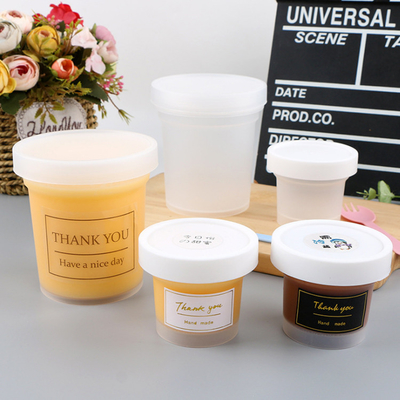 Botellas de té de leche de tamaño medio de plástico personalizables con tapas a prueba de fugas