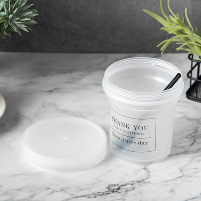 Botellas de té de leche de tamaño medio de plástico personalizables con tapas a prueba de fugas