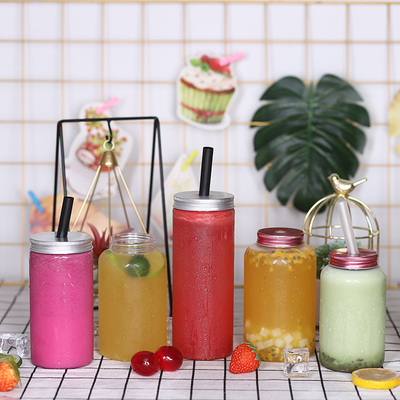Botellas de té de leche de plástico transparente personalizables con tornillo en la tapa y aislamiento