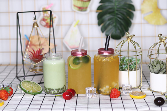 Contenedor de bebidas de plástico moderno cuadrado redondo con tapa