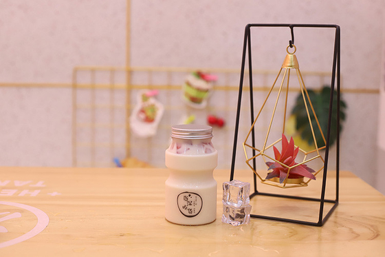 Botellas de té de leche medianas con tornillo en la tapa personalizables y de tamaño medio