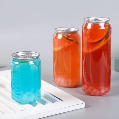 Jarras de té de burbujas aisladas de tamaño medio para cervezas perfectas cada vez