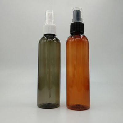 Botella rociadora de PET de superficie lisa, cómoda y duradera para uso diario