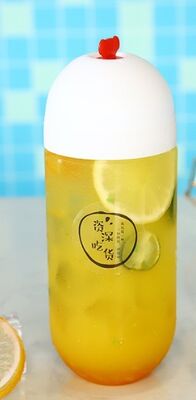 Jarras de té de burbujas aislantes, aspecto moderno, diseñadas para proporcionar un control eficaz de la temperatura y un almacenamiento elegante de bebidas