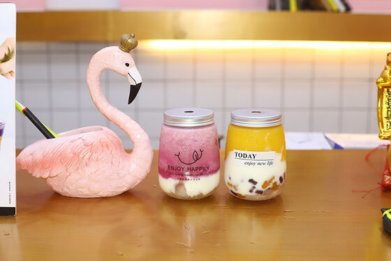 Botellas modernas de té con leche, tapa transparente de rosca, recipientes de plástico duraderos y reutilizables, ideales para envasar y almacenar bebidas