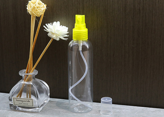 El espray cosmético plástico vacío de Beifeng 120ml embotella 39*132m m