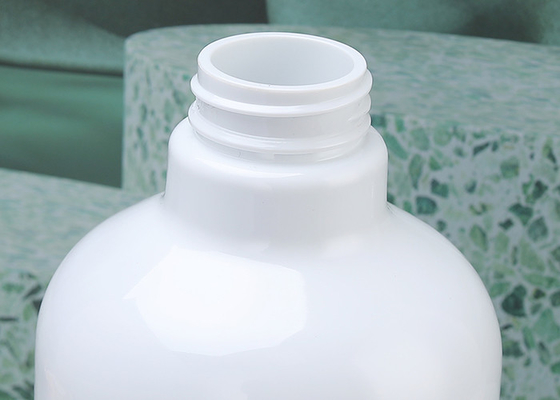 La bomba vacía de la loción del cosmético recargable de 30m m embotella ISO9001