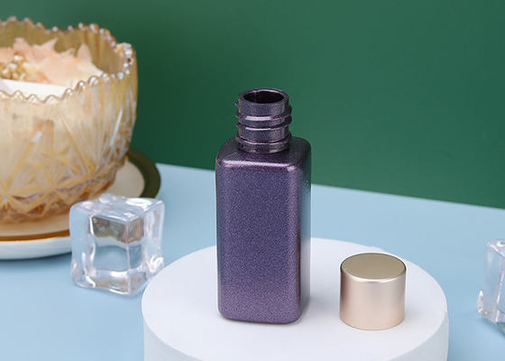 La loción plástica cosmética vacía embotella 28*67m m