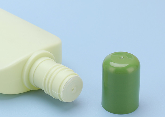 la loción plástica del verde del ANIMAL DOMÉSTICO de 17m m embotella 130*55m m reciclable