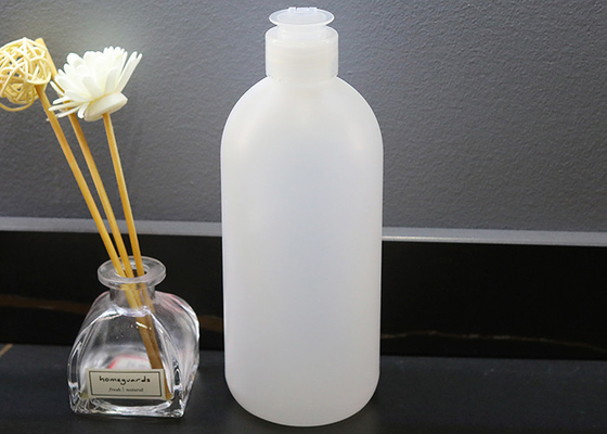Botellas plásticas libres del top del tornillo del látex PE de BPA con Flip Cap 70*167m m