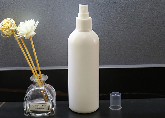Botella plástica 100ml 150ml del espray del ANIMAL DOMÉSTICO blanco vacío del ODM del OEM