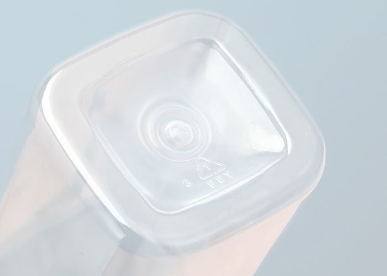 Botellas vacías de la loción del plástico transparente con el dispensador de la bomba