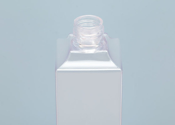 El claro plástico embotella comprensible libre de BPA con el casquillo del disco